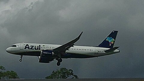 Airbus A320NEO PR-YRT vindo de Campinas para Manaus