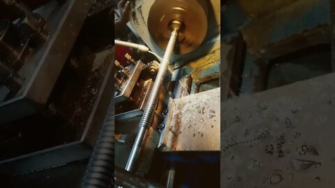 Lead Screws Cutting With Lathe Machine #shorts