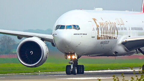 WINDY plane spotting at Newcastle