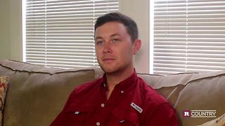 Scotty McCreery's "Five More Minutes" | Rare Country