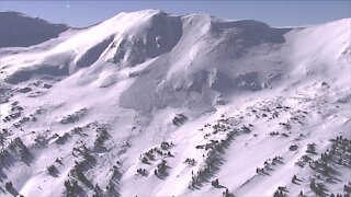 Large avalanche spotted near Jones Pass