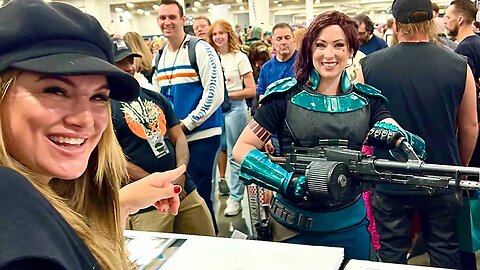 Gina Carano at FanX Salt Lake Comic & Pop Culture Convention Vlog