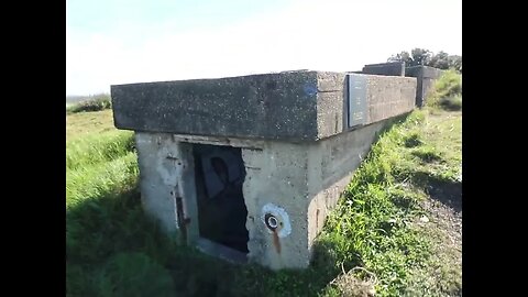 Less We Forget: WWII Coastal Observation Bunker at Coffs Harbour Australia #coffsharbour 🇦🇺