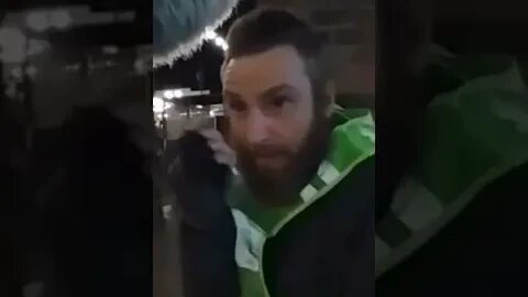 VPGLOPES reacts to a drunk on the street