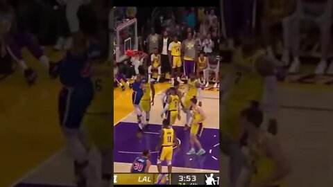 Jonathan Kuminga Dunk On Lebron | Warriors Lakers Highlights #shorts