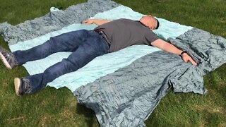 Large Stuffable Packable Outdoor Beach Picnic Blanket (7' x 9') by Brotree review