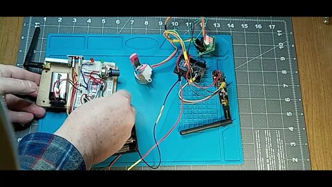 Radio Control Rig from Arduino nrf24l01 for Magnetic Boat with Fin
