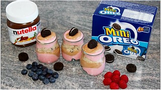 Quick Oreo & Nutella dessert party shots