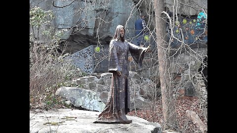 Rock City Treasures: Lookout Mountain, Georgia