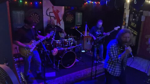 Animus covers “Thunderkiss ‘65” @ The Regal Beagle