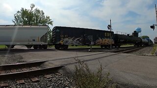 North bound CSX Mix Manifest Taking The Curve To Go East In Deshler Ohio #train #trainhorn #asmr