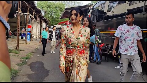 Raveena Tandon Multi Color Cord Set Look Viral, Kapil Sharma Show Set पर..