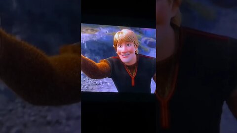 Frozen: Princess Anna Says YES to Marrying Kristoff☃️❤️ #shorts #short #disney #disneyprincess