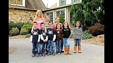 Kate Gosselin Celebrates Sextuplets' Birthday with Rare Pic of Her Kids All Grown Up.
