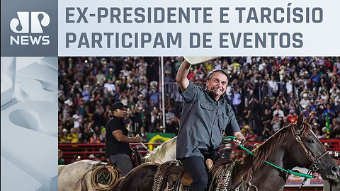 Jair Bolsonaro é recebido com festa em Barretos e recebe título de cidadão honorário