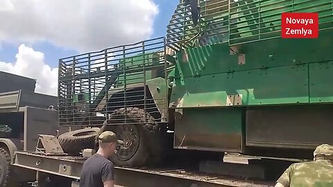 Russian Army captured British Mastiff MRAP APC armored vehicle in Ukraine