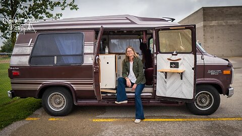 She built out an Amazing Vintage Van!