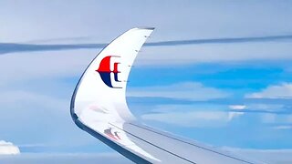 Malaysia Airlines **NEW** A350 BUSINESS CLASS review | MH782 KUL-BKK