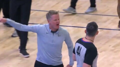 Steve Kerr Is Ejected For Fights, Refs Call Mental Breakdown, And Ja Morant Calls Him A Loser!