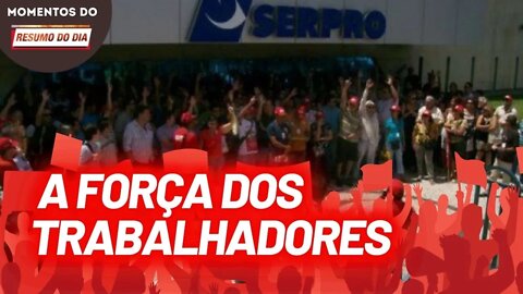 Trabalhadores do Serpro garantem reposição do INPC após 24 dias de greve | Momentos