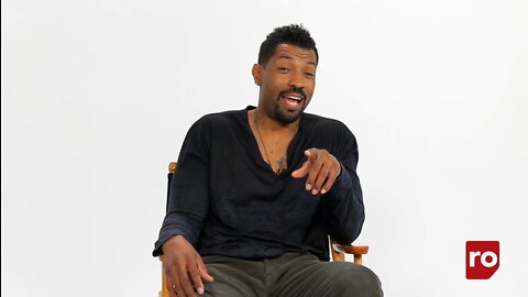 Deon Cole on Strip Clubs