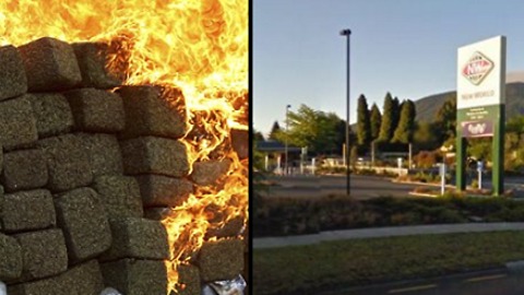 Police Burn Stash Of Weed Near Supermarket, Shoppers get really High