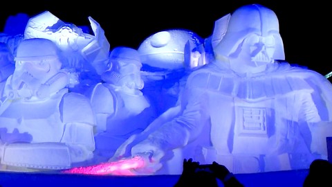 Travel JAPAN! Amazing STAR WARS Snow Sculpture Lighting Show!