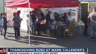 Line for pies at Marie Callender's