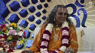 Sānwal Sa Giridhari cantado por Paramahamsa Vishwananda em Varsóvia, 18 Outubro 2022