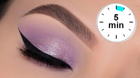 5 MINUTE EASY Lilac Eye Makeup Tutorial | Stay At Home Eye Look