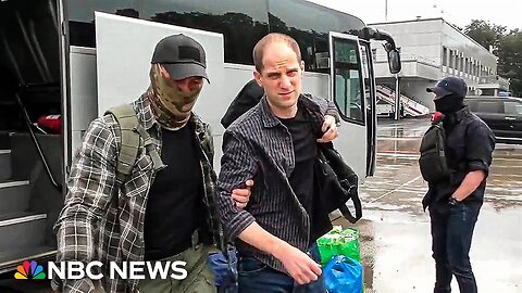 Evan Gershkovich and Paul Whelan board plane to leave Russian captivity | N-Now