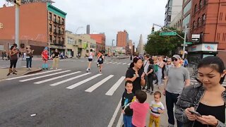 2022 NYC Marathon Best part at 4th Ave & Union st with Daniel do Nascimento & Evan Chebet running by