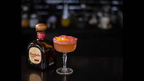 VIDEO: Make Your Own Cocktail: Don Paloma (JdB)