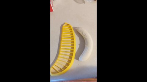 Aiboco Banana Slicer Cutter, One Time Cut All, Won't Hurt Hands