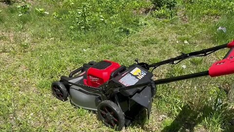 Milwaukee Lawn Mower (2823-22HD)