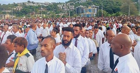 PAPUA, MNEW GUINEA 30000 BAPTISMS!! MOVE OF GOD INSAVATIONS!!