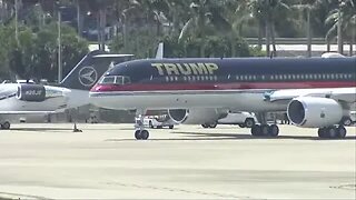 🔴Trump leaves Mar a Lago for airport to board plane for New York City Trump Force One #MAGA