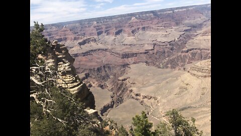 Living the dream free 😁 touring the Grand Canyon