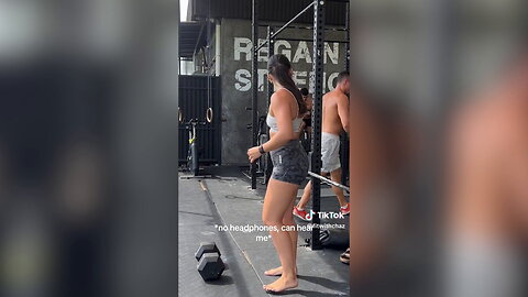Man's gym behavior exposes 'insane' problem women face while working out: 'This reeks of misogyny'
