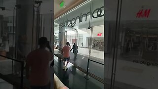 🚨 Daylight Robbery at Beverly Hills Gucci Store 🛍️ #shorts