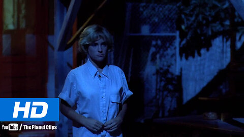Tina (Amanda Wyss) bloodied and dead - A Nightmare on Elm Street (1984)