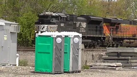 Norfolk Southern Manifest Mixed Freight Train with BNSF from Berea, Ohio May 6, 2023