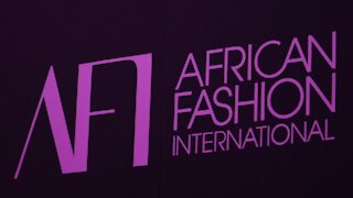 SOUTH AFRICA - Cape Town - African Fashion International - Prive Show (Video) (yzL)