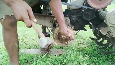 Power Tiller Wheel hubs Replacement | How To Change Power Tiller Hubs | Mechanic PP