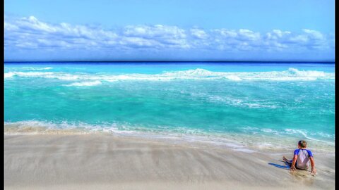 Beautiful Sunny Day Beach in Cancun, Mexico : +10 hours of Quiet Blue Waters, 4K, Adobe Suite