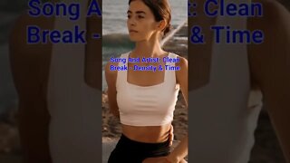 Yoga Woman | Stretching #yoga #yogalife #music #meditation #shorts #short #health 30 Seconds #3