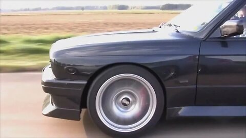 😱Just V10 brutality all around 👌🤯BMW M6 V10 vs BMW M3 E30 V10 with locked Vanos