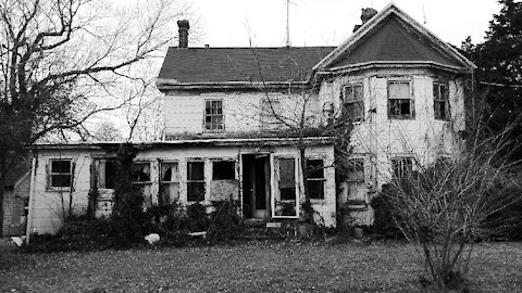 5 Year House - Abandoned