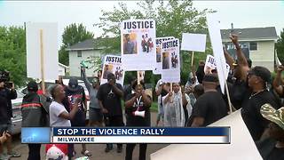 Milwaukee community holds peace rally after a violent August