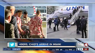 Super Bowl teams arrive in Miami